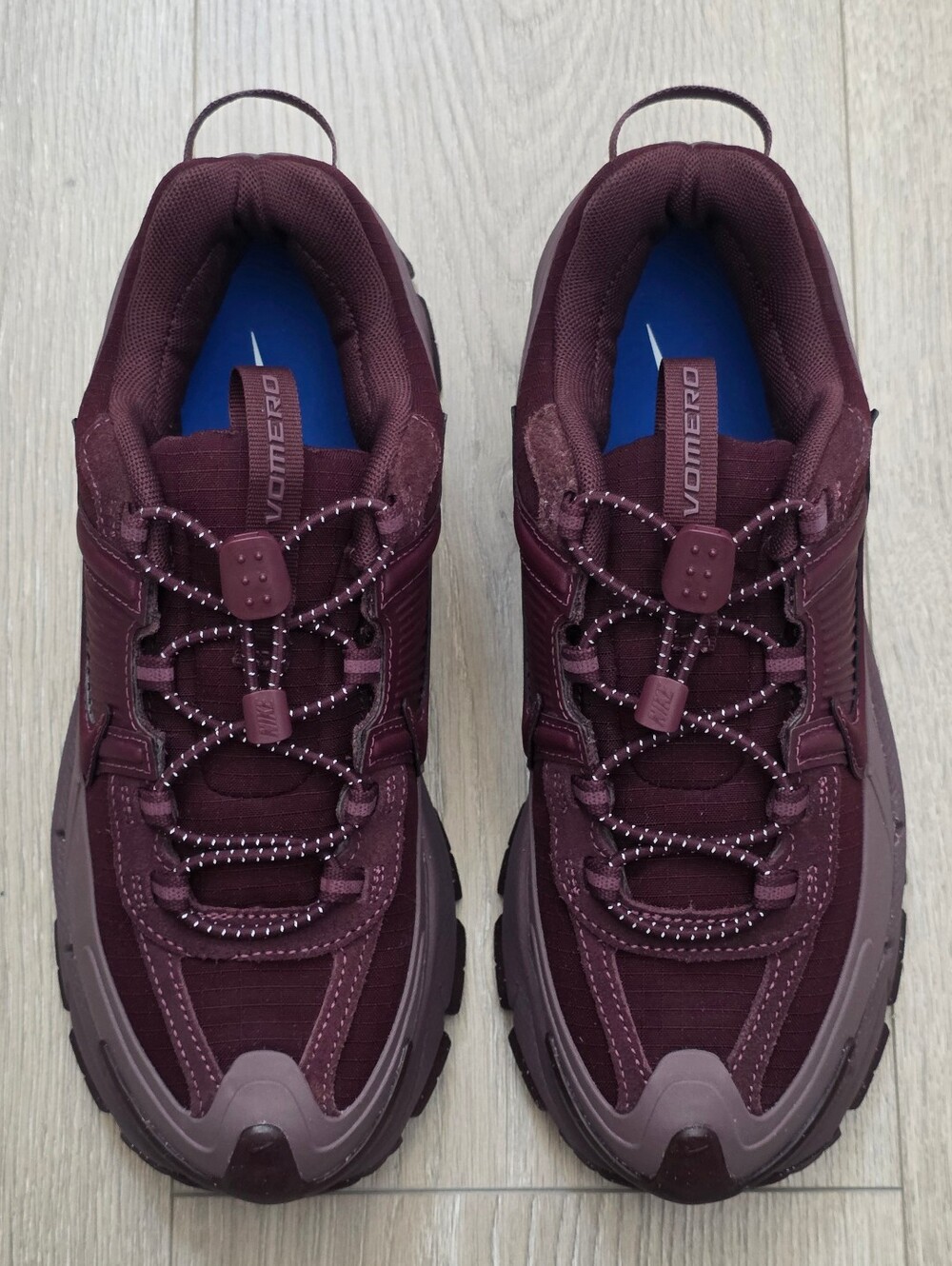 Nike Zoom Vomero Roam Winterized Running Shoes HQ2181-500 Womens Sizes MSRP $180